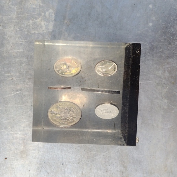 Collectible Coin Set in Display Case - Picture 2 of 2